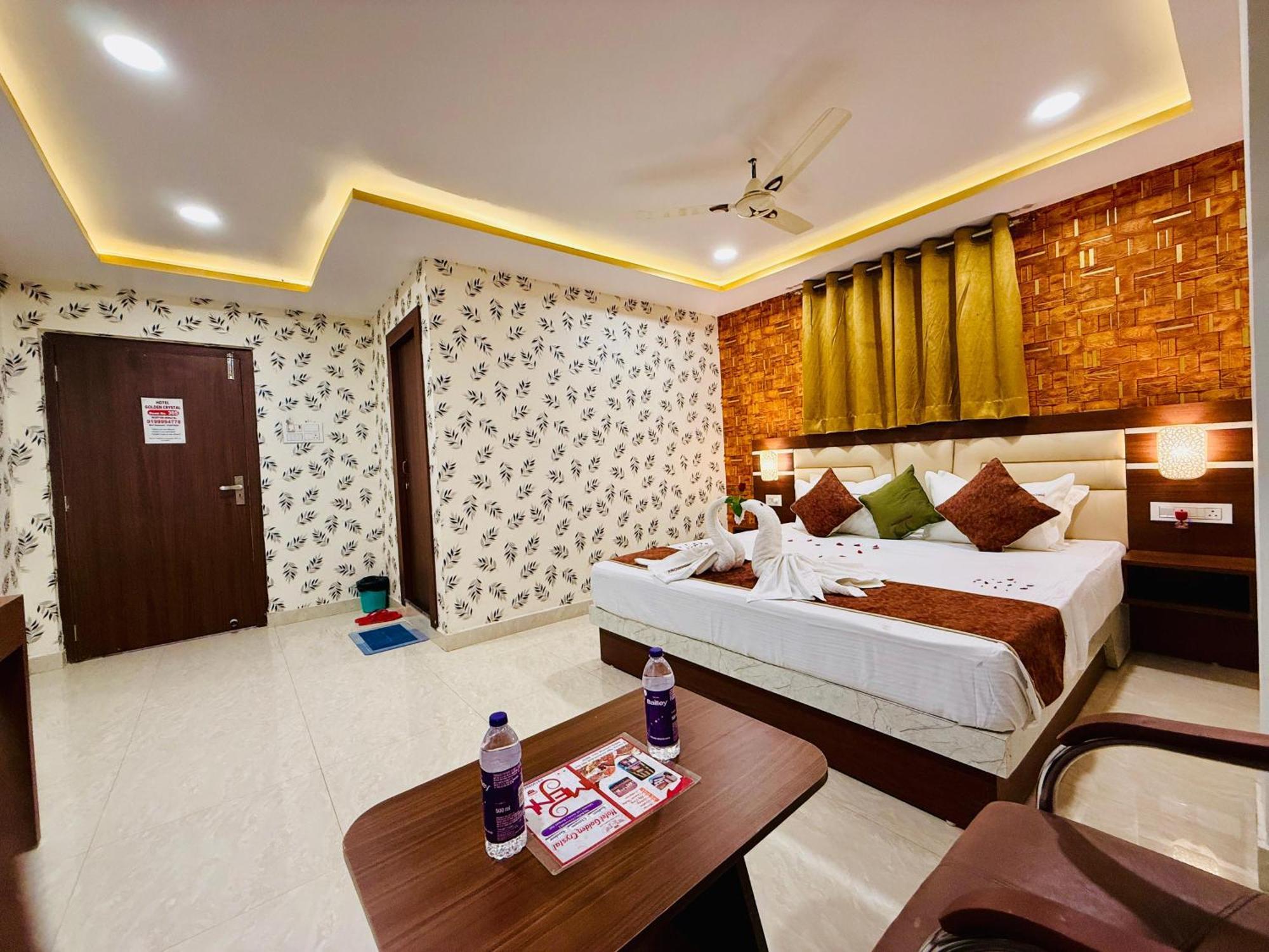 Hotel Golden Crystal Patna  Exterior foto